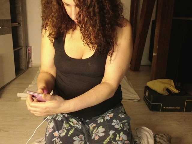 Cyrtlysue666666's BongaCams show and profile