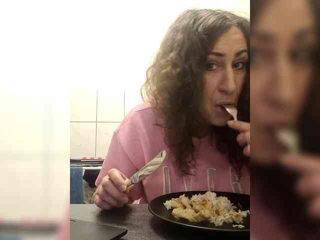 Cyrtlysue666666 webcam