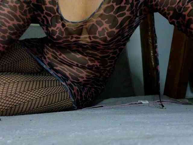 Cyrtlysue666666 webcam