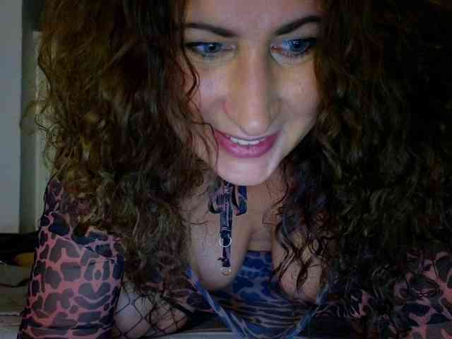 Cyrtlysue666666 webcam