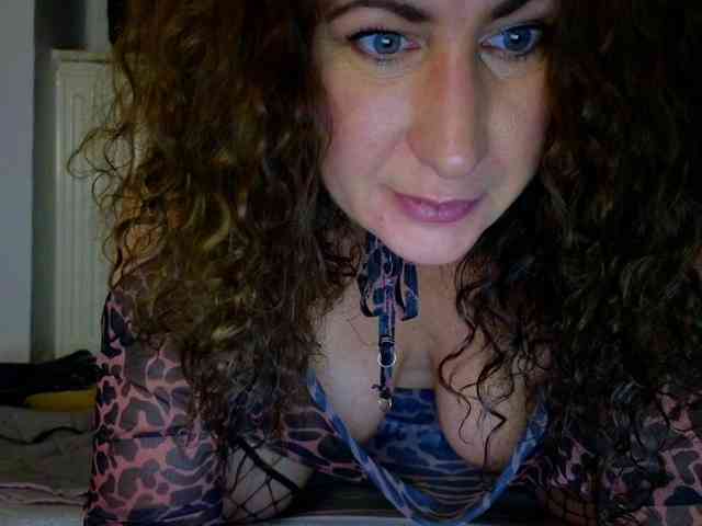 Cyrtlysue666666 webcam