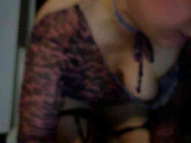 Cyrtlysue666666 webcam