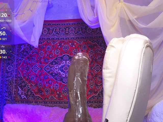 Lilith-Hustle's BongaCams show and profile