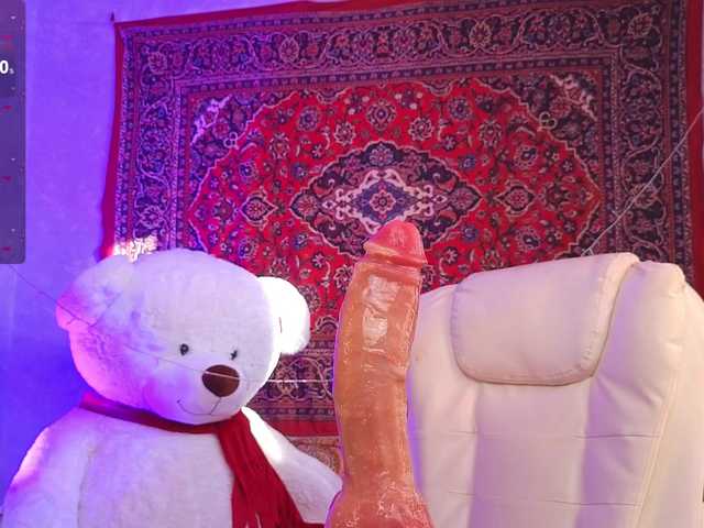 Lilith-Hustle's BongaCams show and profile