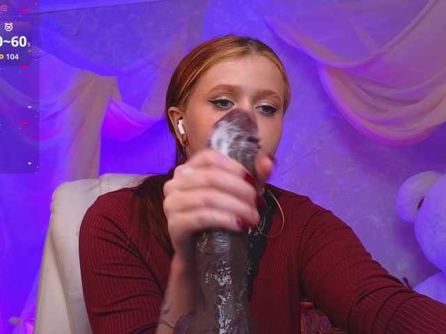 Lilith-Hustle's BongaCams show and profile