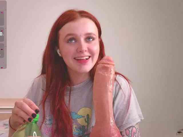 Lilith-Hustle webcam