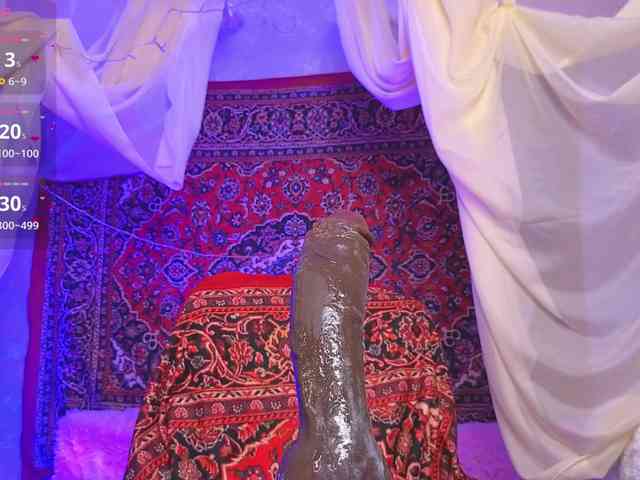 Lilith-Hustle webcam