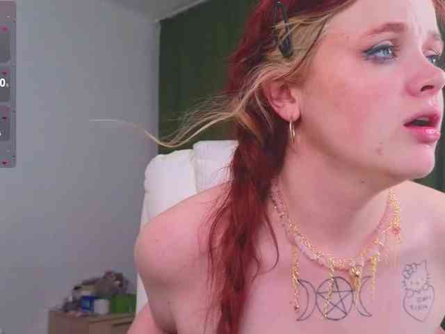 Lilith-Hustle webcam