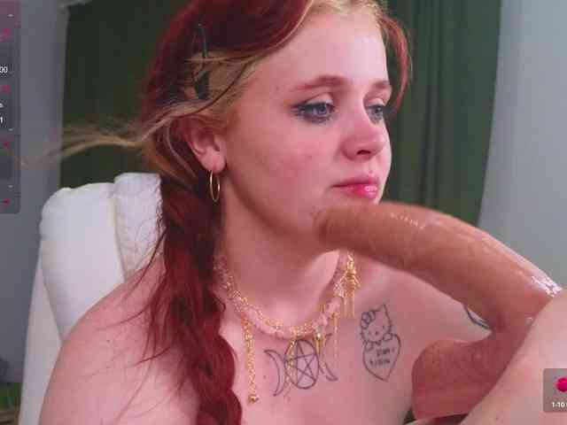 Lilith-Hustle webcam