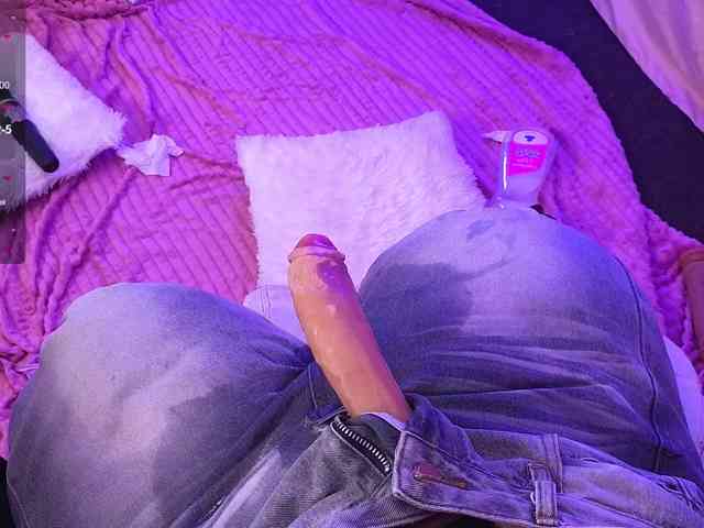 Lilith-Hustle webcam