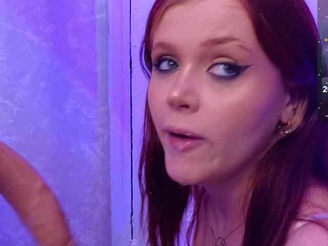 Lilith-Hustle webcam