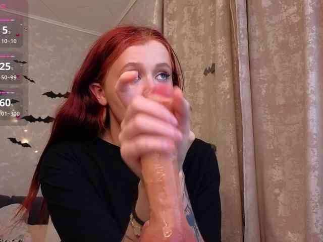 Lilith-Hustle webcam