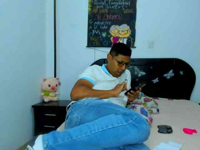 SexyMariamHot webcam