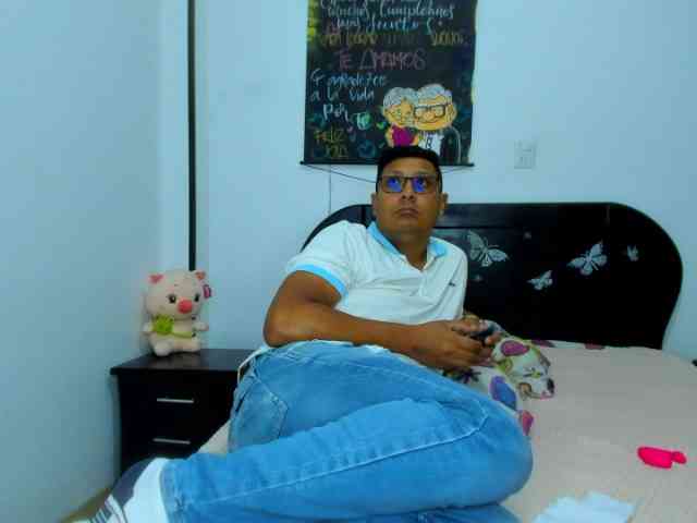 SexyMariamHot webcam