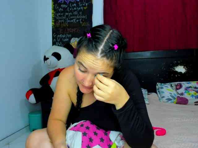 SexyMariamHot webcam