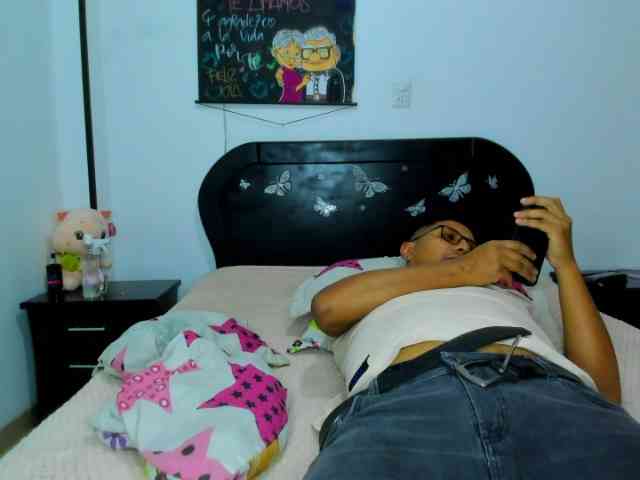 SexyMariamHot webcam