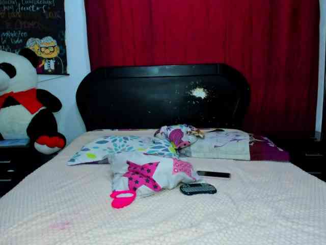 SexyMariamHot webcam