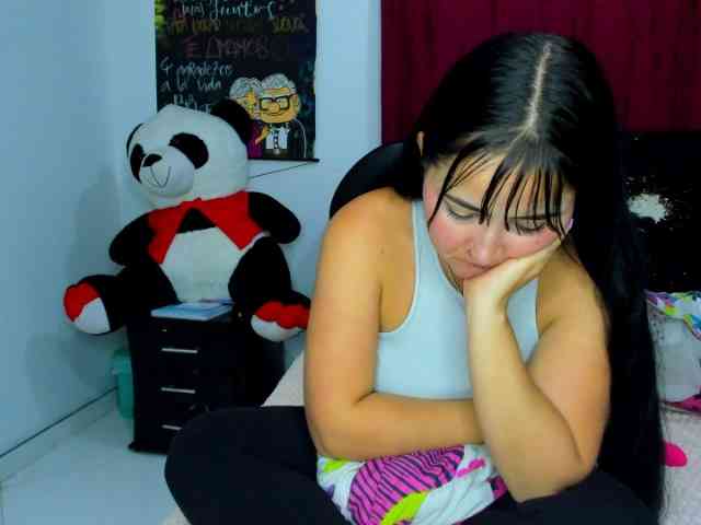 SexyMariamHot webcam