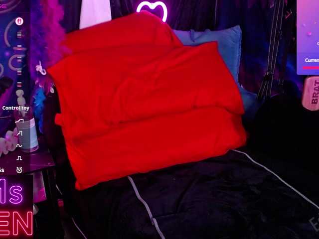 Daddysprincess90699's BongaCams show and profile