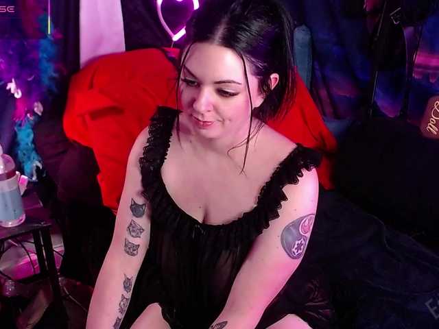 Daddysprincess90699's BongaCams show and profile