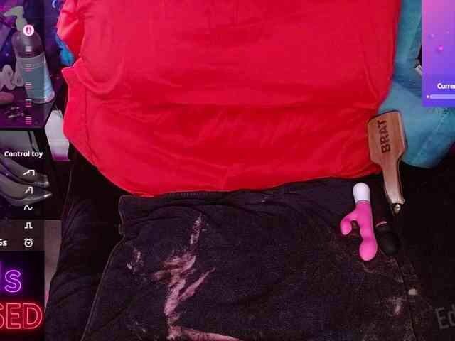 The-Edge-Doll webcam