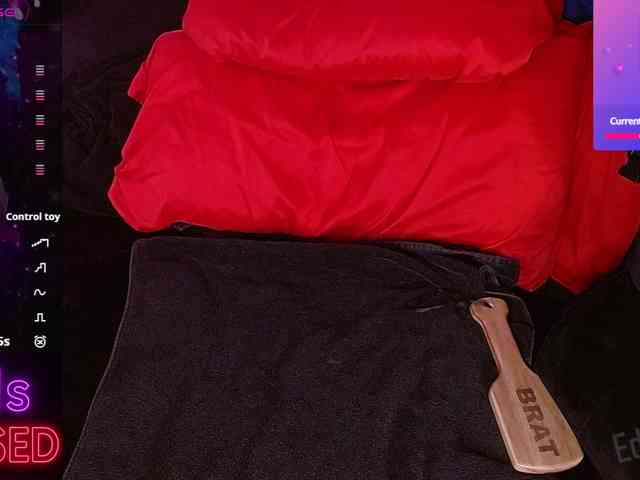 The-Edge-Doll webcam