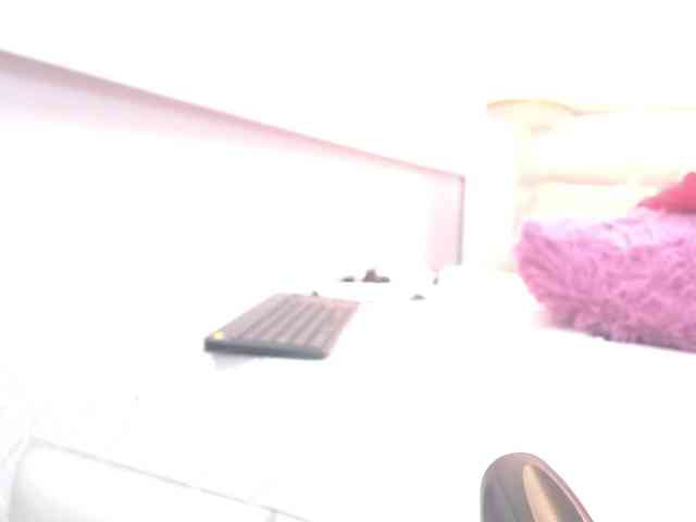 minene-mikami webcam