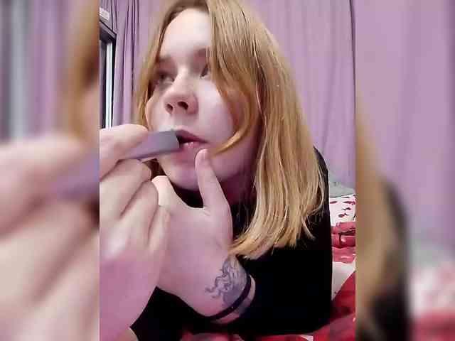 Amaliaa webcam