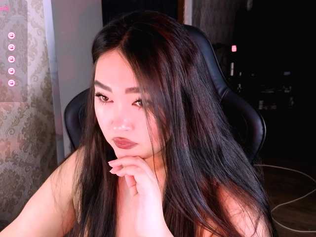 Erica Wayne (EricaWayne)