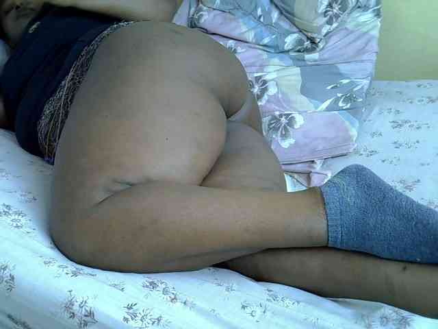 Sexxymamitaa1 webcam