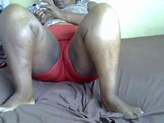 Sexxymamitaa1 webcam