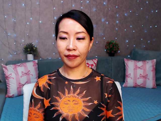 Sarahsexygirl's BongaCams show and profile