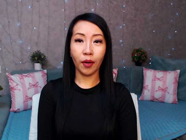 Sarahsexygirl's BongaCams show and profile