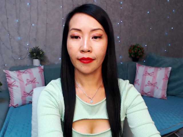 Sarahsexygirl's BongaCams show and profile