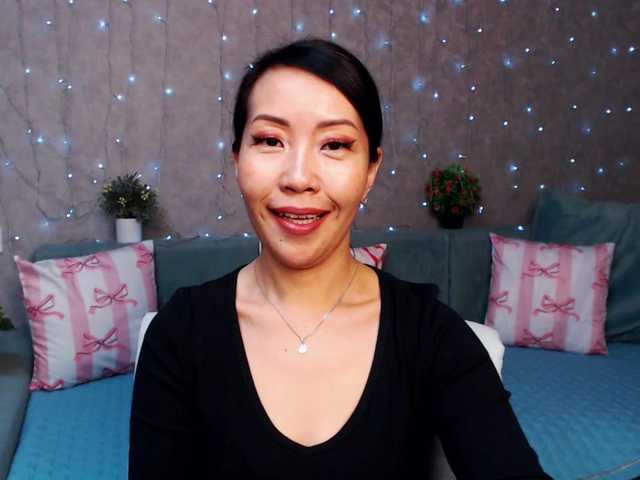 Sarahsexygirl's BongaCams show and profile