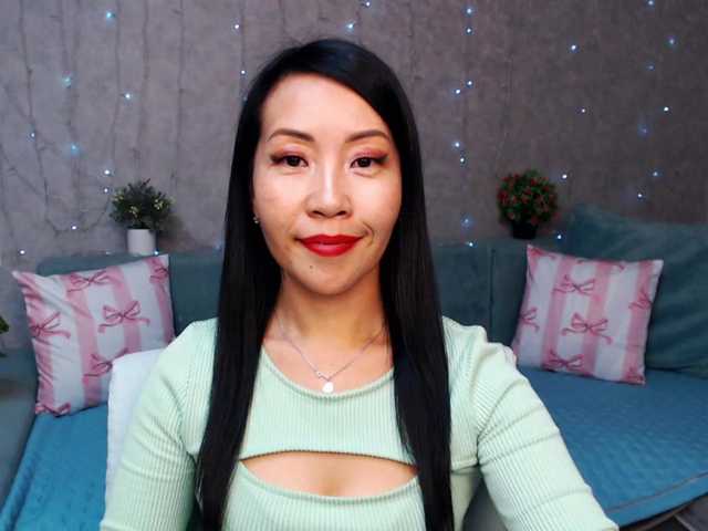 Sarahsexygirl's BongaCams show and profile