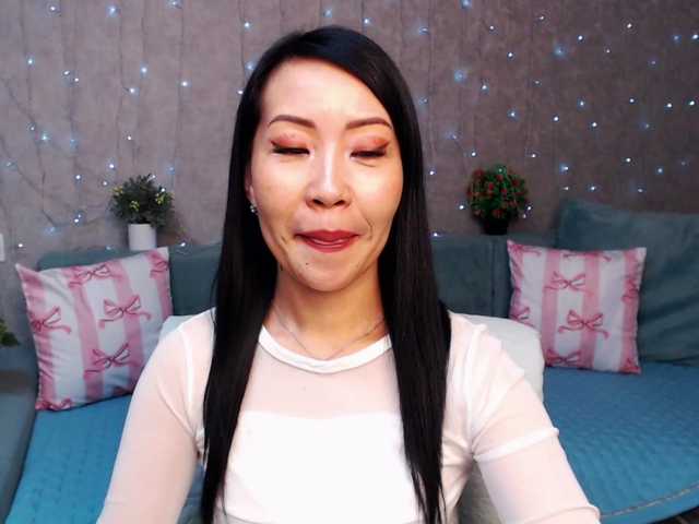 Sarahsexygirl's BongaCams show and profile