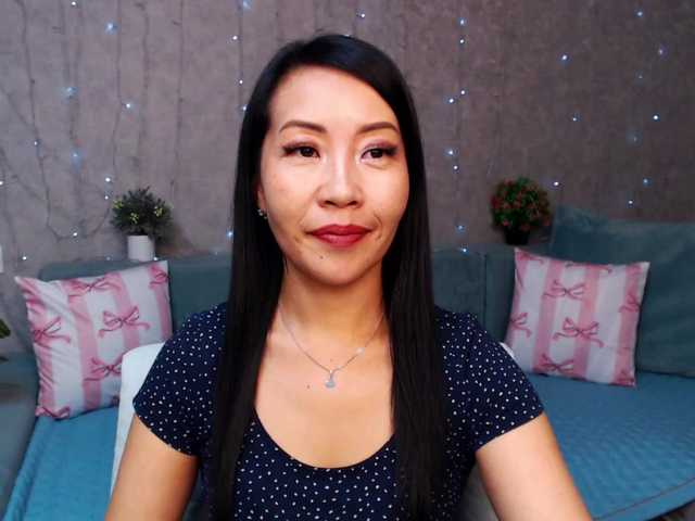 Sarahsexygirl's BongaCams show and profile