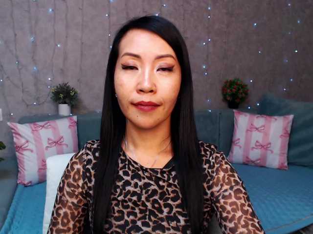 Sarahsexygirl's BongaCams show and profile