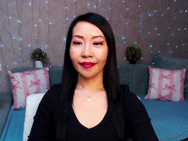 Sarahsexygirl's BongaCams show and profile