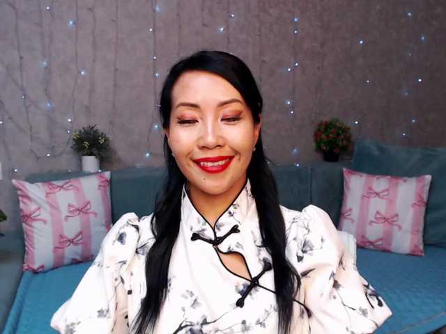 Sarahsexygirl's BongaCams show and profile