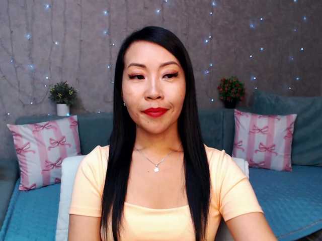 Sarahsexygirl's BongaCams show and profile