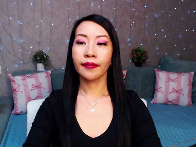 Sarahsexygirl's BongaCams show and profile