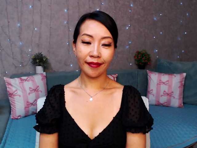 Sarahsexygirl's BongaCams show and profile