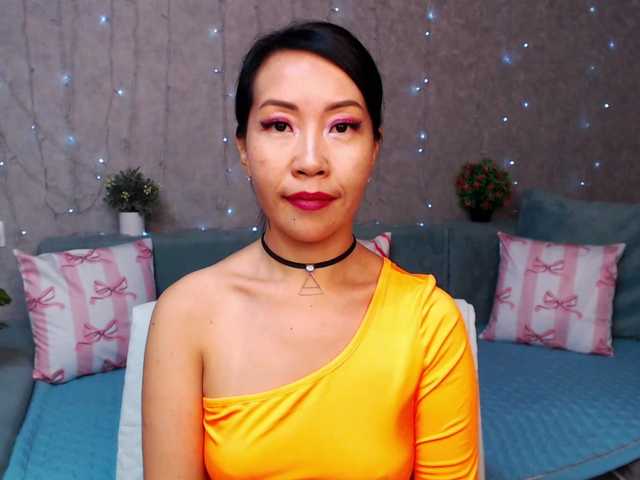 Sarahsexygirl's BongaCams show and profile