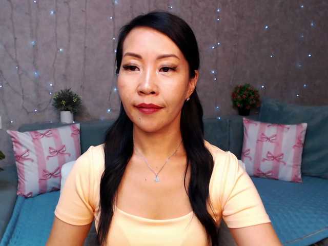 Sarahsexygirl's BongaCams show and profile