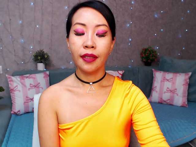 Sarahsexygirl's BongaCams show and profile