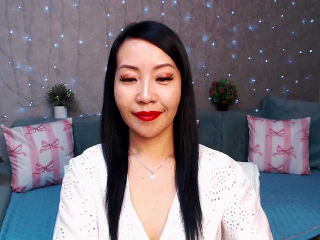 Sarahsexygirl's BongaCams show and profile