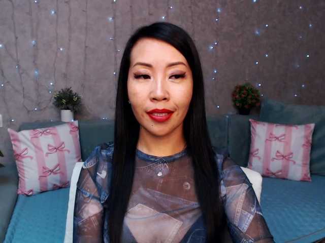 Sarahsexygirl's BongaCams show and profile
