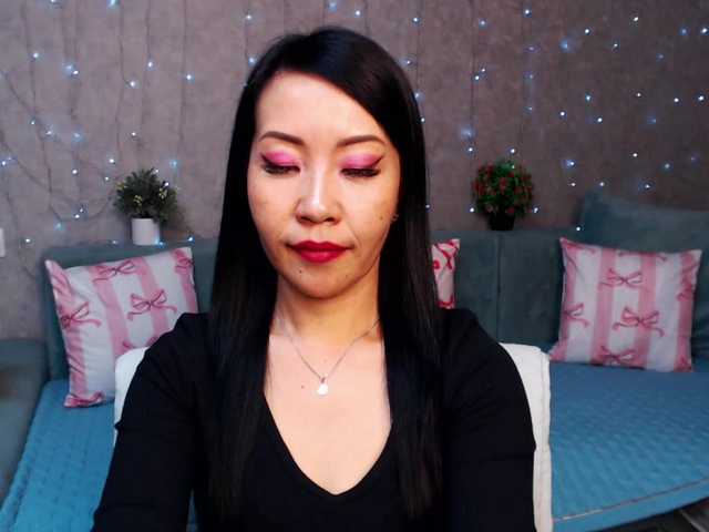 Sarahsexygirl's BongaCams show and profile